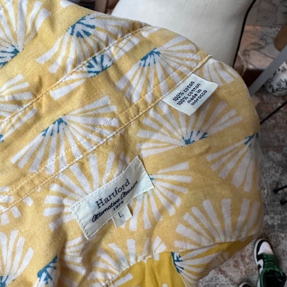 Hartford Button Down - Picture 4 of 4